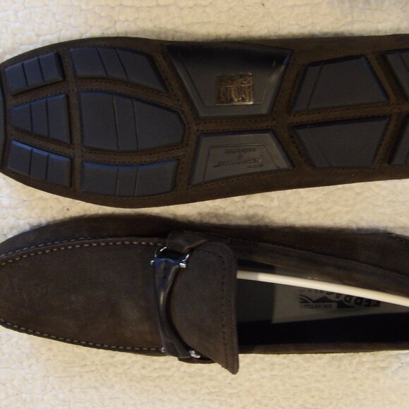 NEW IN BOX FERRAGAMO GRANDPRIX Brown Leather (Suede) Men\'s Drivers Size 11 EE